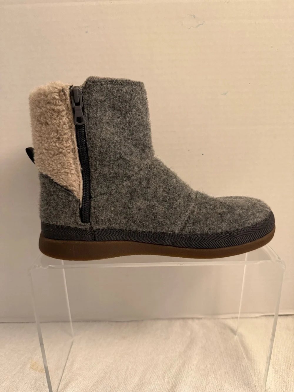 Chaco Revel Tall Grey Felt Chelsea Boots | Women’s Size 8 | Cozy Fleece Lined